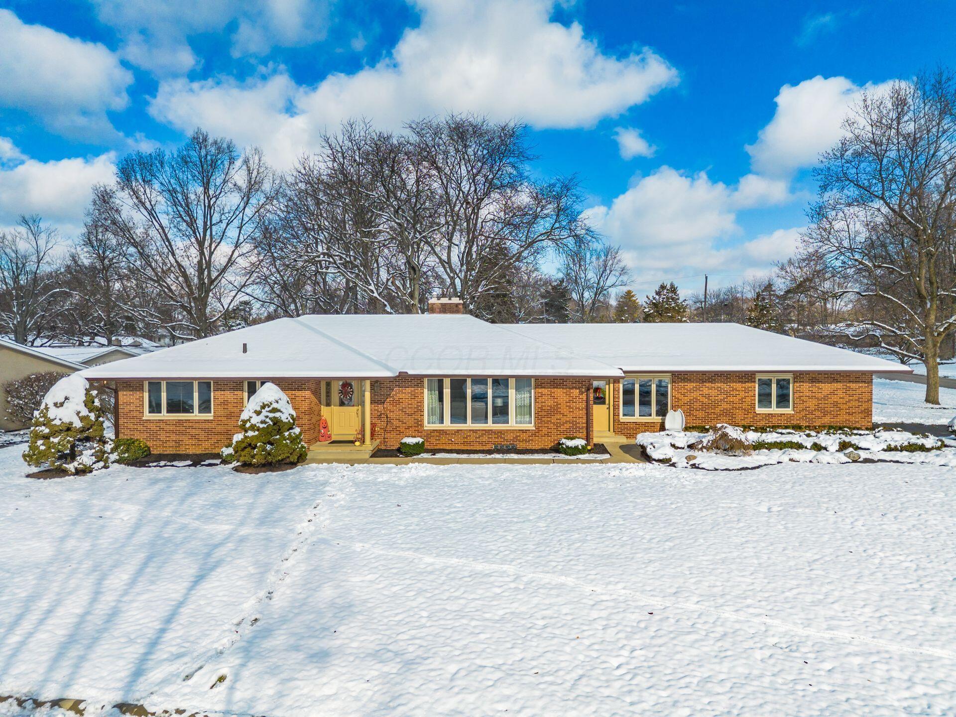 3959 Woodbridge Road Columbus, OH 43220 - Photo 2 of 45 041_7_i 3935 Woodbridge 001-2