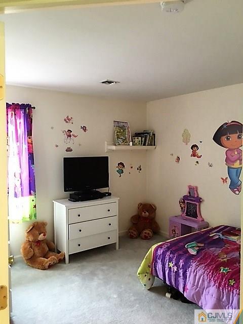 49 Wendover Road East Windsor, NJ 08520 - Photo 17 of 25 Gallery Image 17