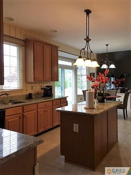 49 Wendover Road East Windsor, NJ 08520 - Photo 8 of 25 Gallery Image 8