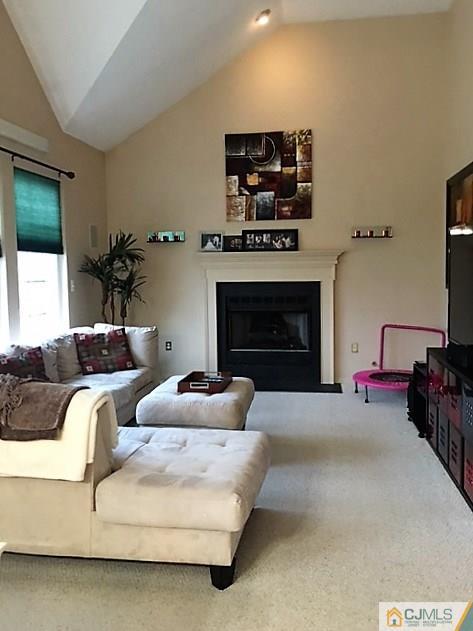 49 Wendover Road East Windsor, NJ 08520 - Photo 10 of 25 Gallery Image 10