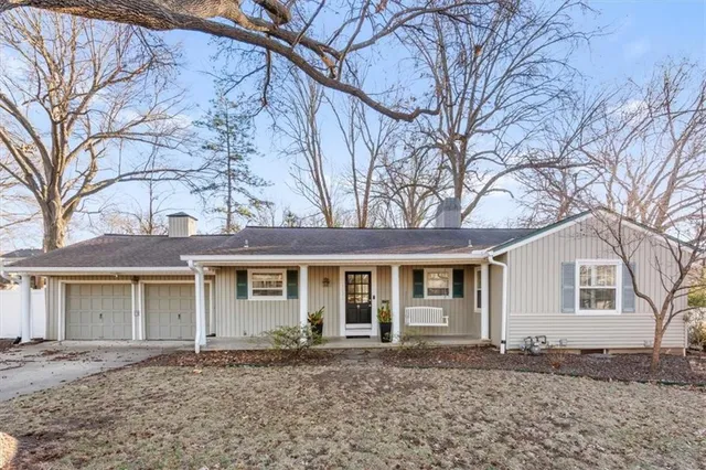 $475,000 | 1231 West 70th Terrace, Kansas City, MO 64113