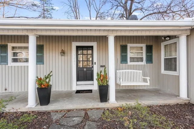 $475,000 | 1231 West 70th Terrace, Kansas City, MO 64113