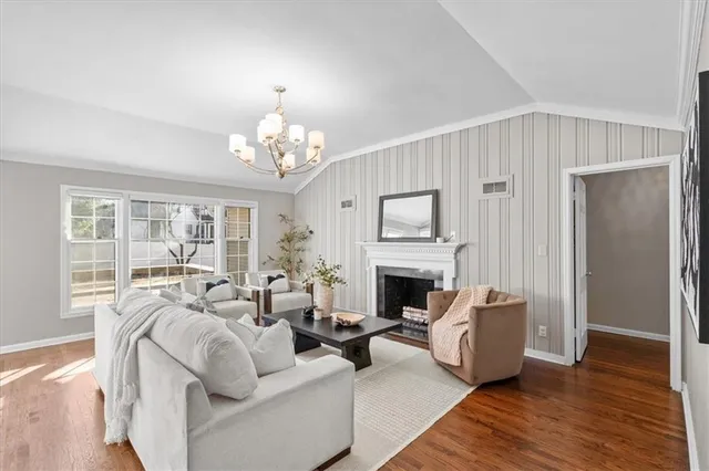 $475,000 | 1231 West 70th Terrace, Kansas City, MO 64113