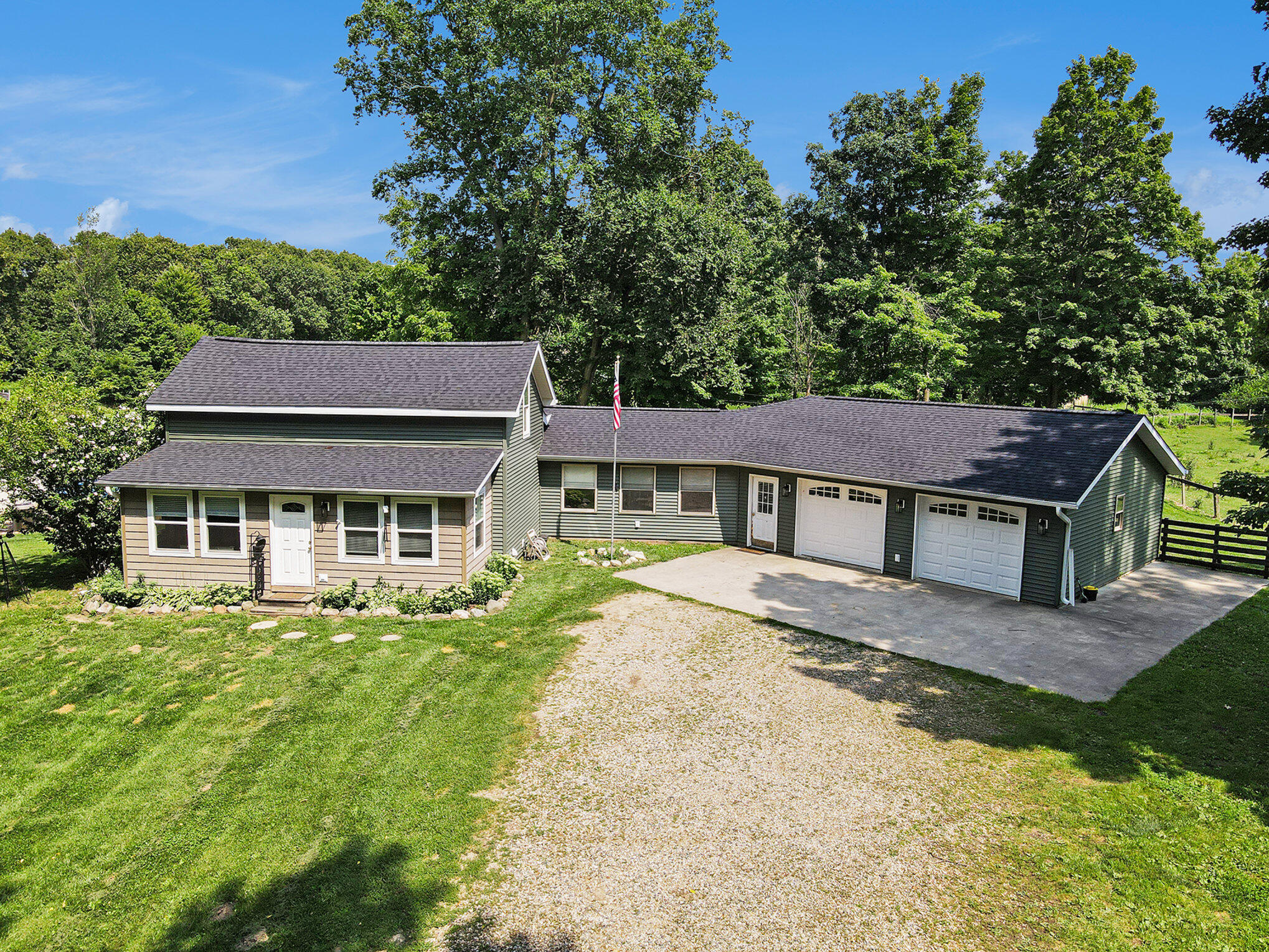 55707 Miller Road Marcellus, MI 49067 - Photo 5 of 67 005_dji_0162