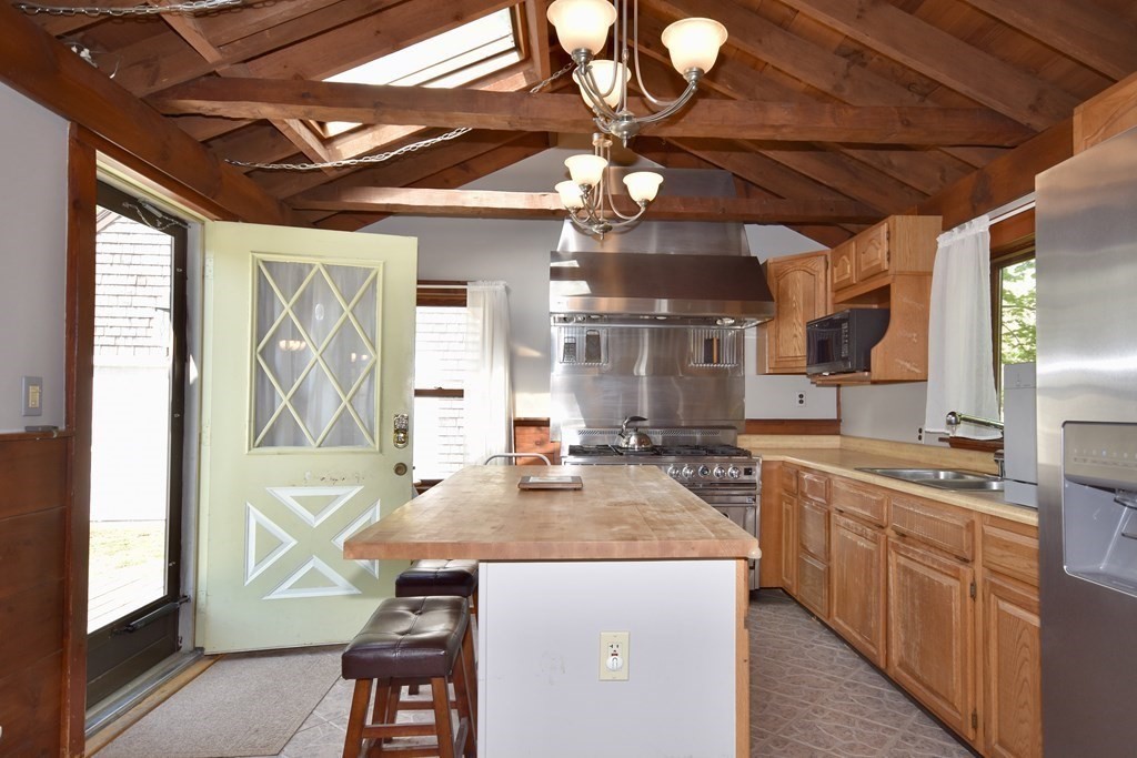 439 County Road Rochester, MA 02576 - Photo 18 of 39