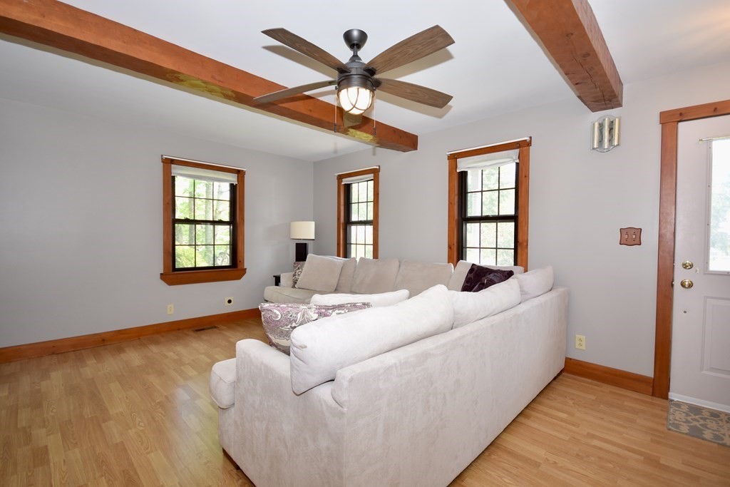 439 County Road Rochester, MA 02576 - Photo 25 of 39