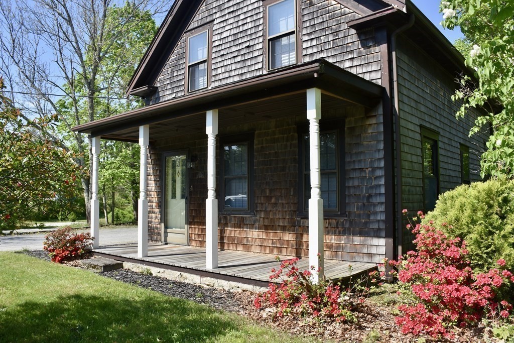 439 County Road Rochester, MA 02576 - Photo 8 of 39