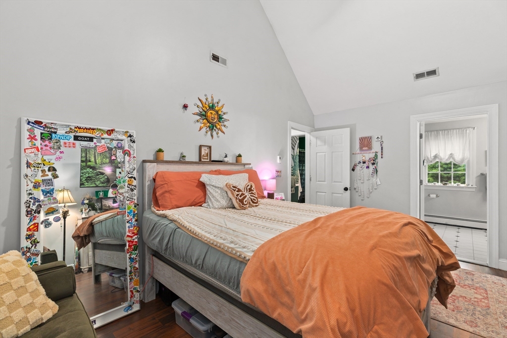 566 Mendon Road Sutton, MA 01590 - Photo 18 of 40
