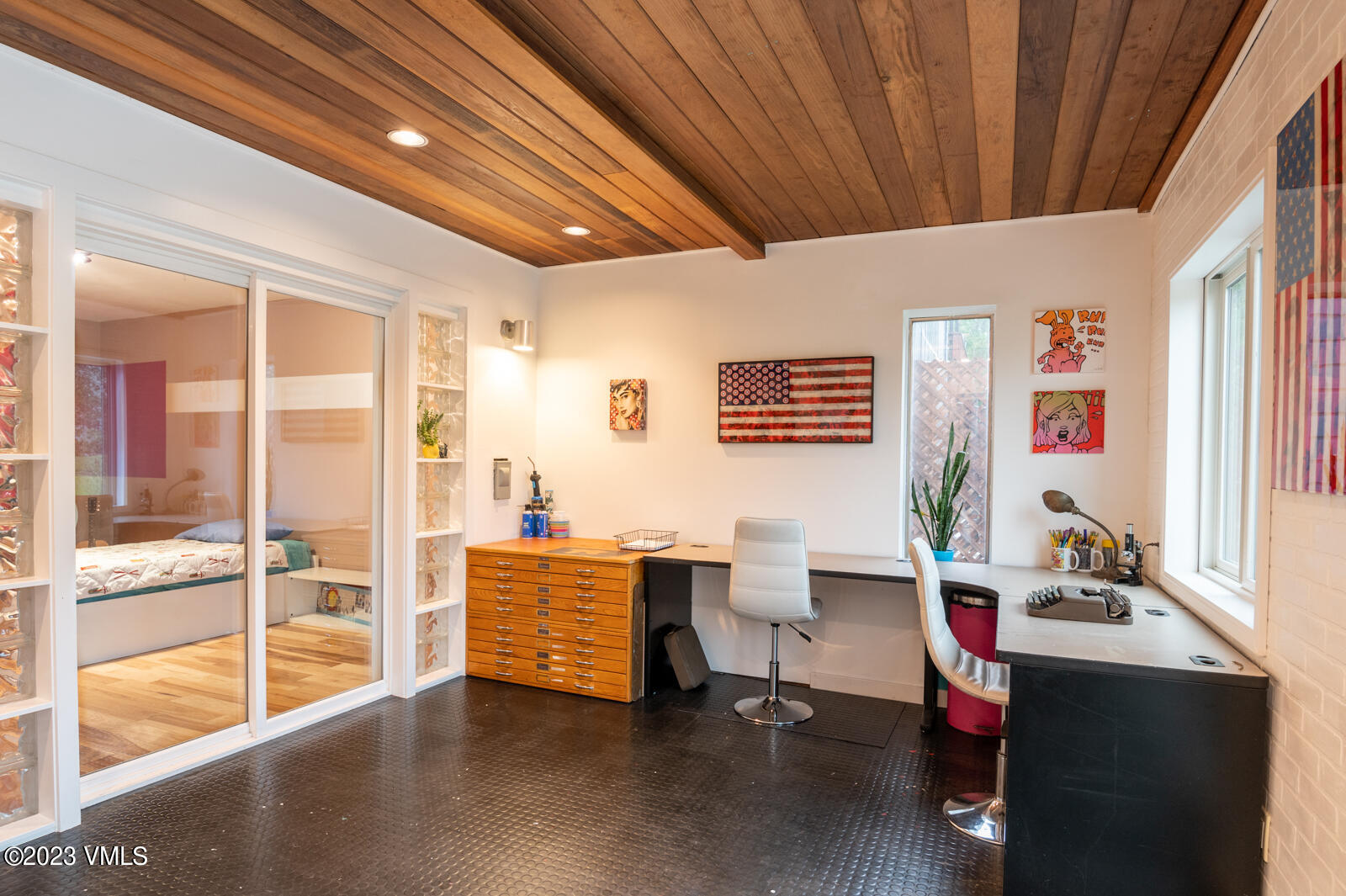 211 Nottingham Road, Unit D Avon, CO 81620 - Photo 29 of 35 a workspace with furniture hardwood and a window