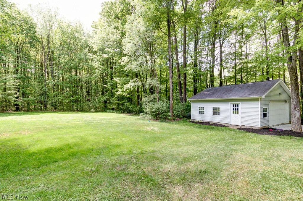14720 Valentine Road Thompson, OH 44086 - Photo 31 of 35