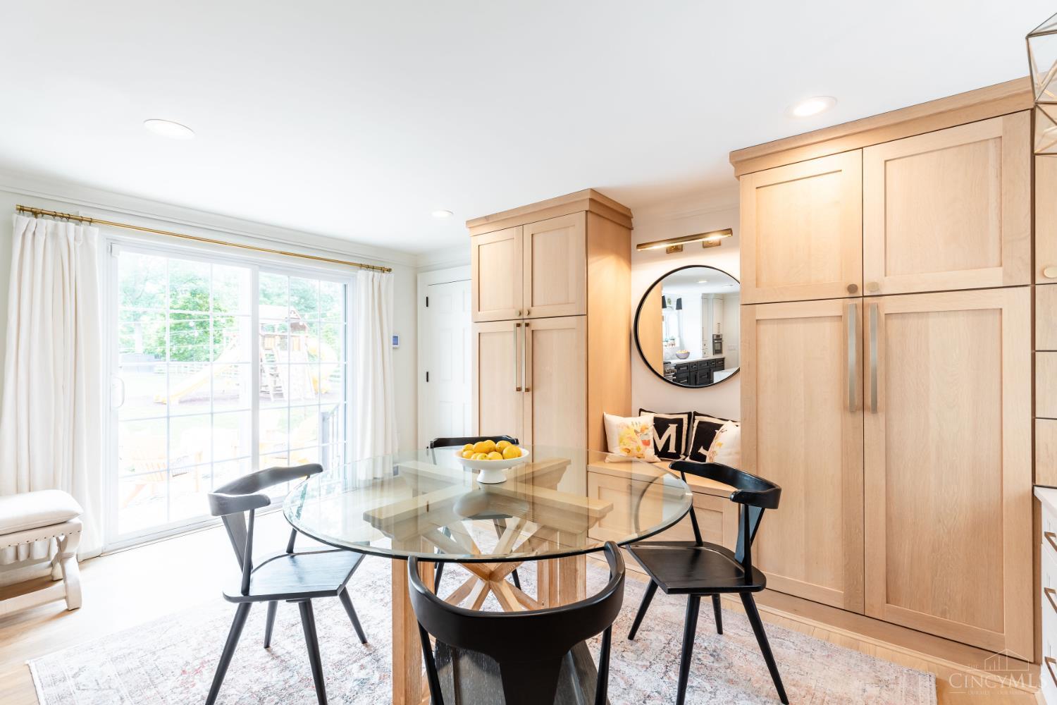 6550 Drake Road Cincinnati, OH 45243 - Photo 40 of 82 Gallery Image 40