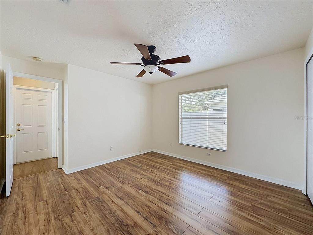 2021 Rutherford Drive Dover, FL 33527 - Photo 37 of 54