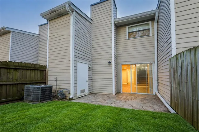 $1,595 | 3837 Moran Way, Unit C, Peachtree Corners, GA 30092