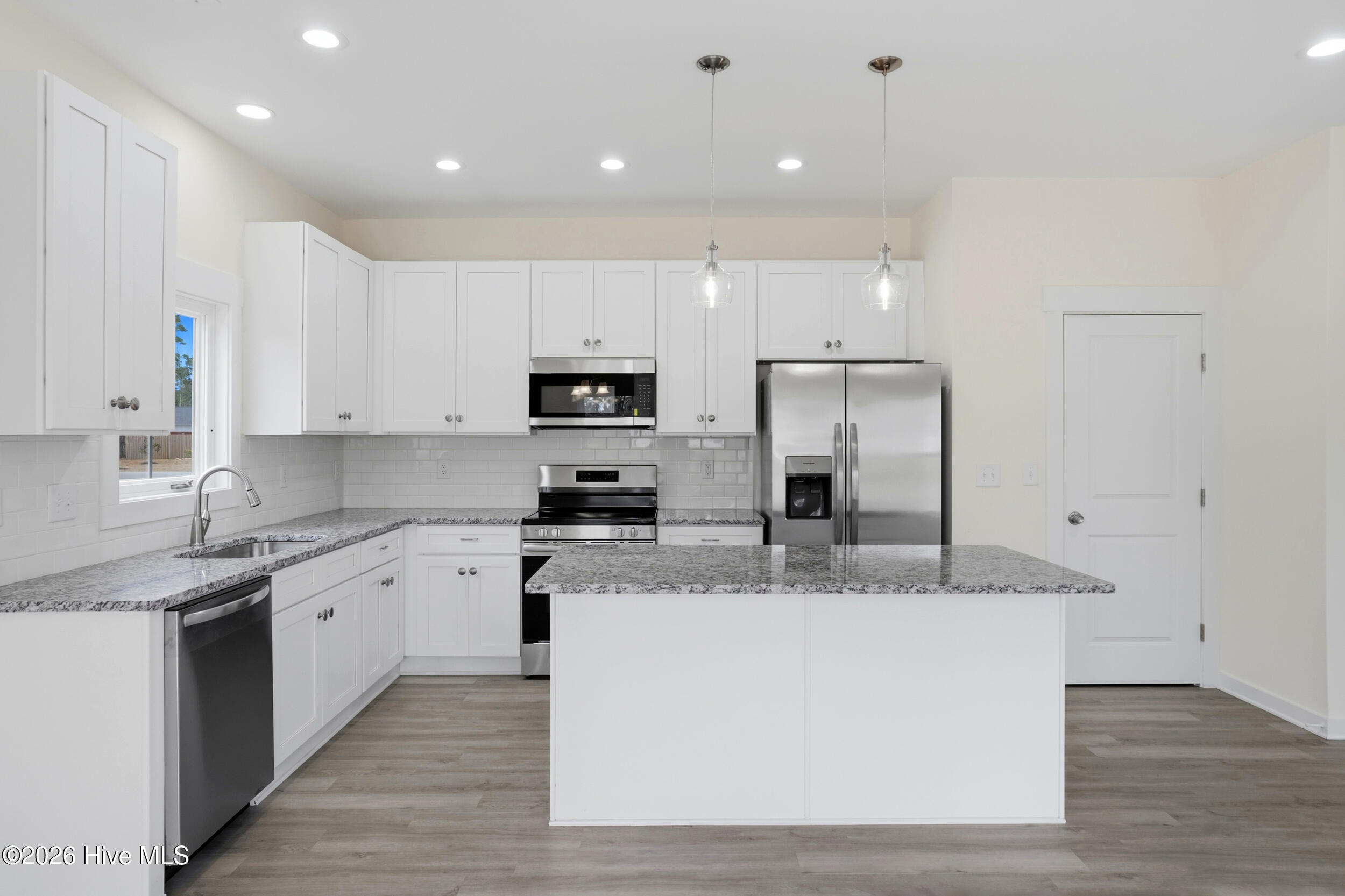 951 Westway Road Southport, NC 28461 - Photo 16 of 43 10_951_westway_rd_010