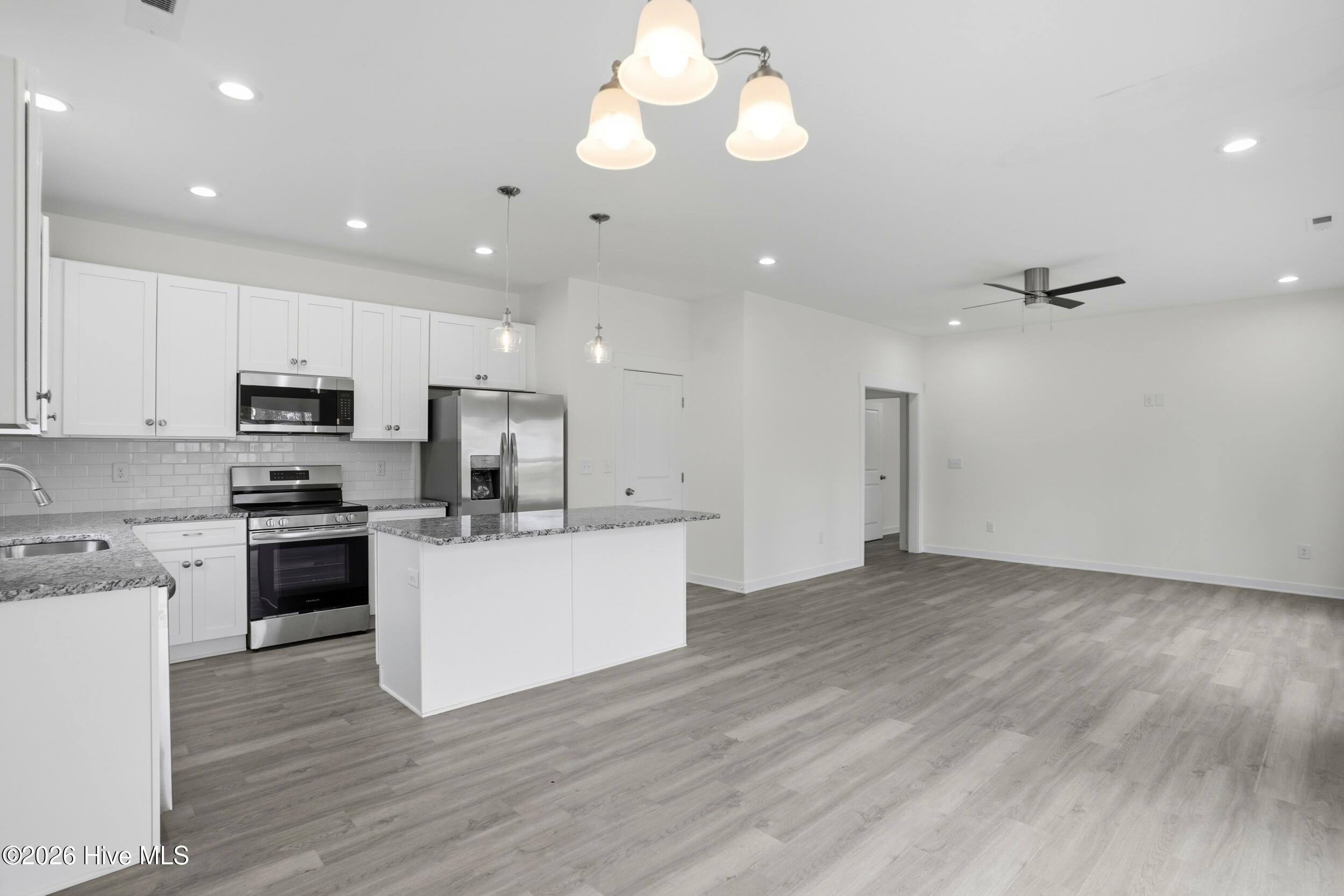 951 Westway Road Southport, NC 28461 - Photo 20 of 43 14_951_westway_rd_014