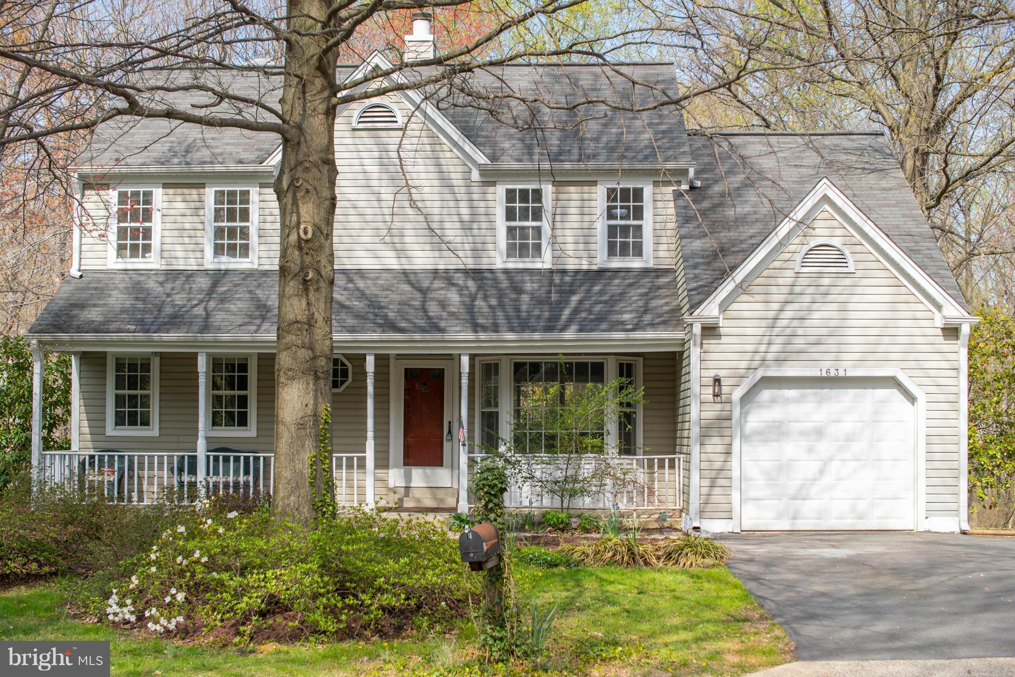 1631 Bennington Hollow Lane Reston, VA 20194 - Photo 1 of 23 Exterior (Front)