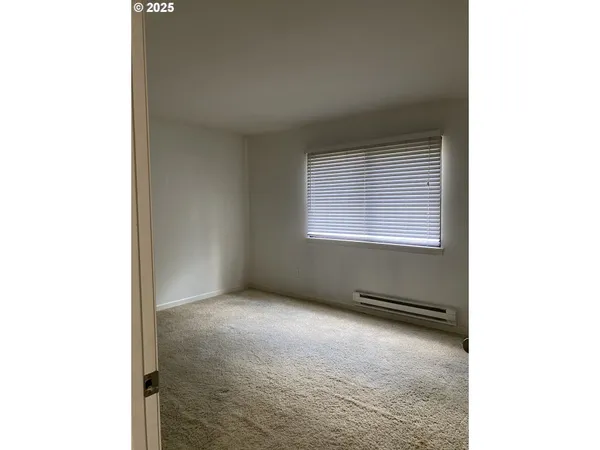 $194,900 | 9872 Southeast Talbert Street, Clackamas, OR 97015