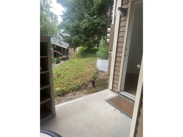 $194,900 | 9872 Southeast Talbert Street, Clackamas, OR 97015