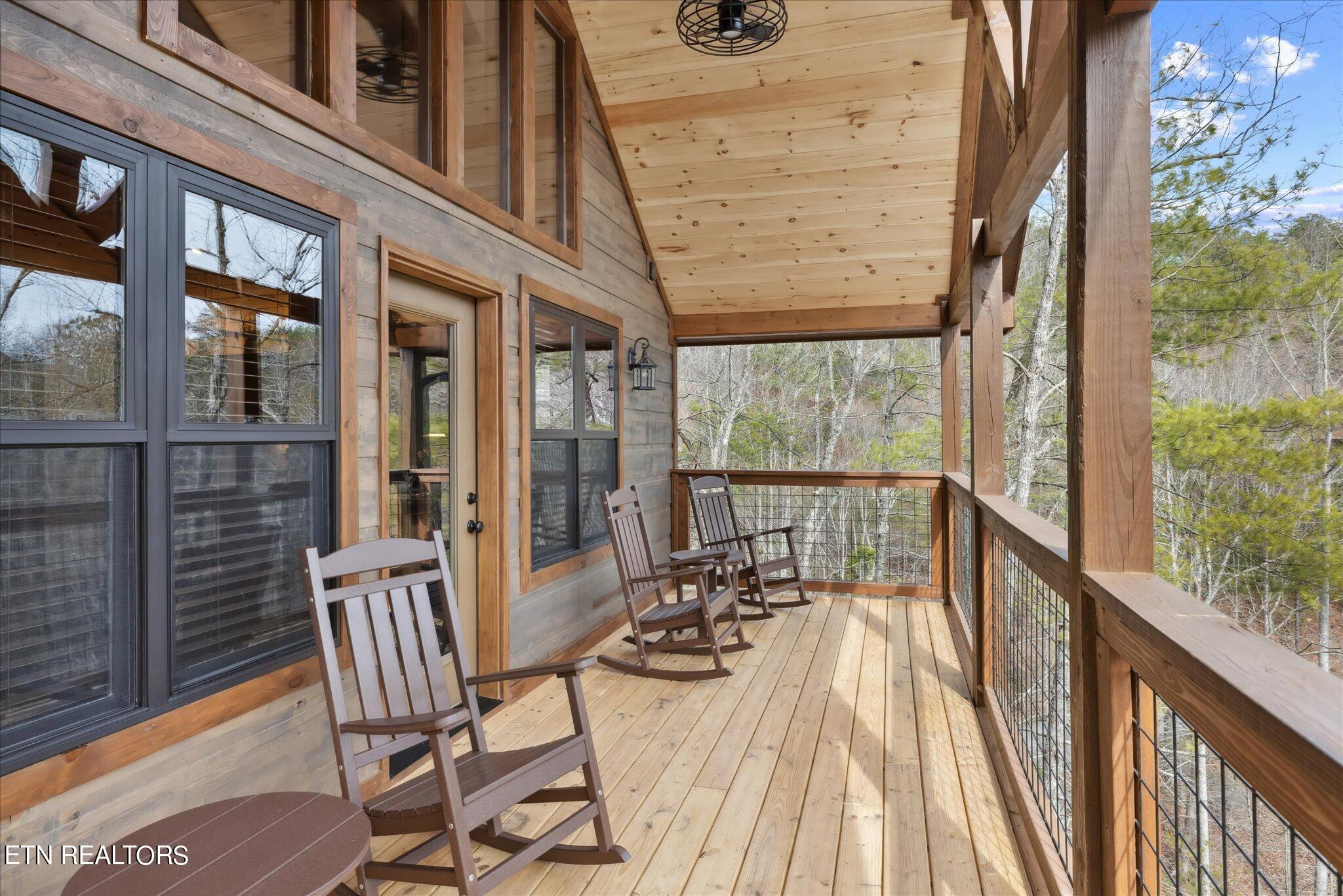 3946 Millers Ridge Way Sevierville, TN 37862 - Photo 7 of 31 09-IMG_0381
