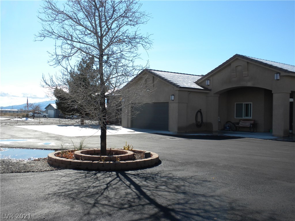 3680 Homestead Road Pahrump, NV 89048 - Photo 4 of 50 Gallery Image 4