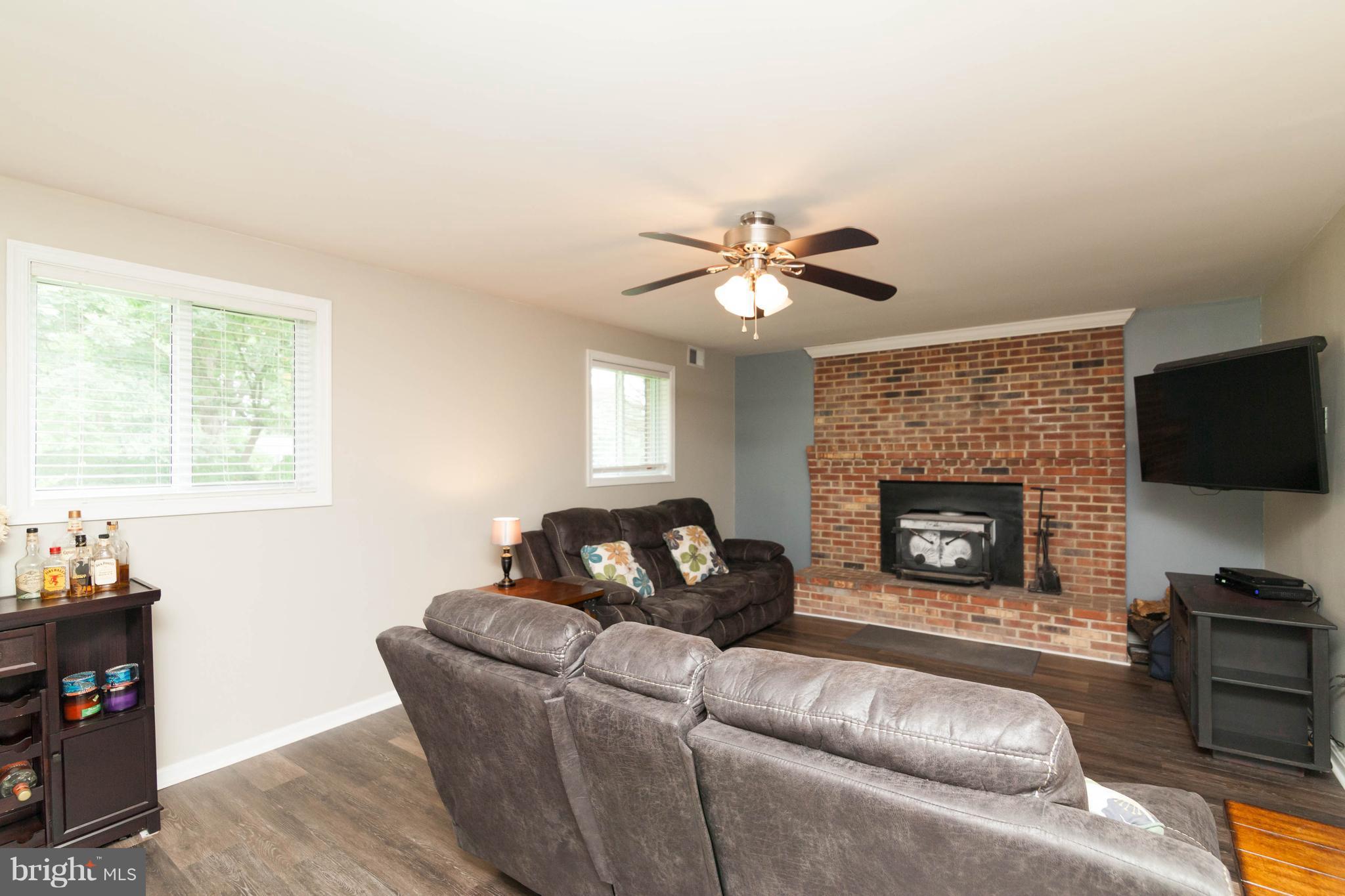 7006 Settlers Ridge Road Warrenton, VA 20187 - Photo 24 of 28 Family Room