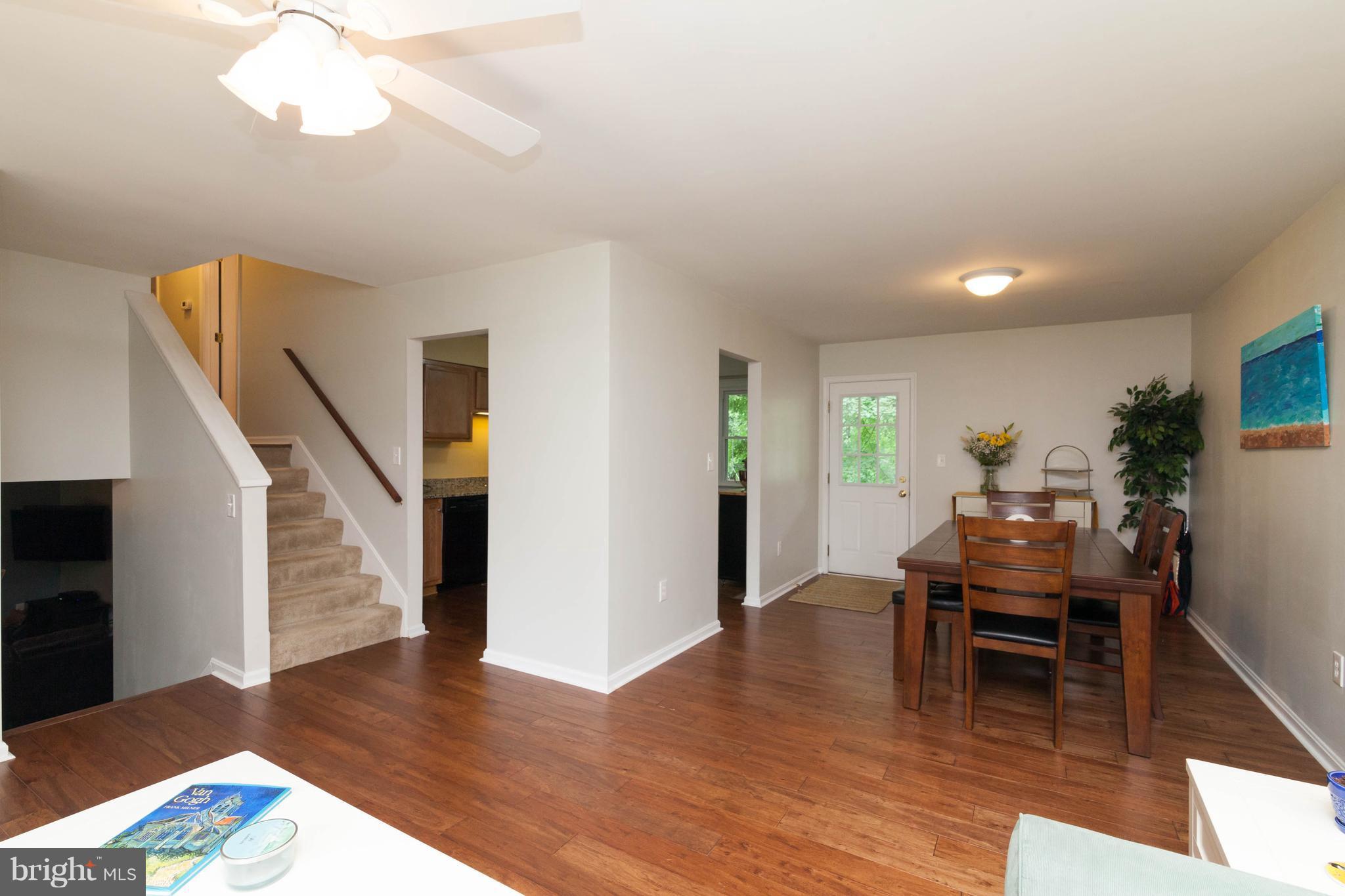 7006 Settlers Ridge Road Warrenton, VA 20187 - Photo 6 of 28 Living Room