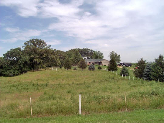 19962 Coleta Road Sterling, IL 61081 - Photo 3 of 6 a view of an outdoor space and yard