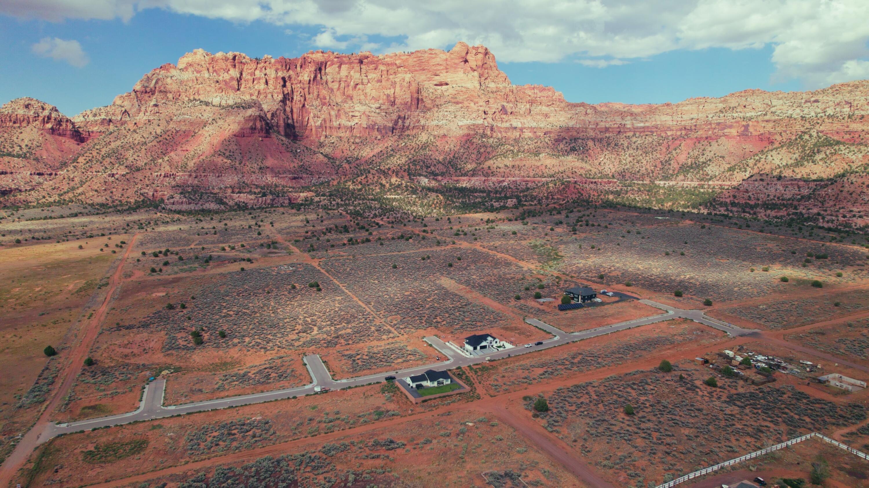Kokopelli Street, Unit 20 Hildale, UT 84784 - Photo 3 of 10 Still 2025-09-09 131016_1.6.1