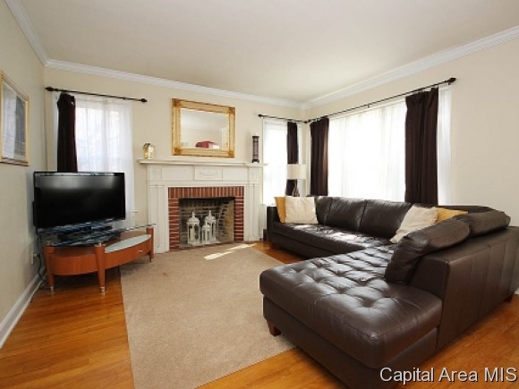 2026 Dial Court Springfield, IL 62704 - Photo 3 of 22 Gallery Image 3