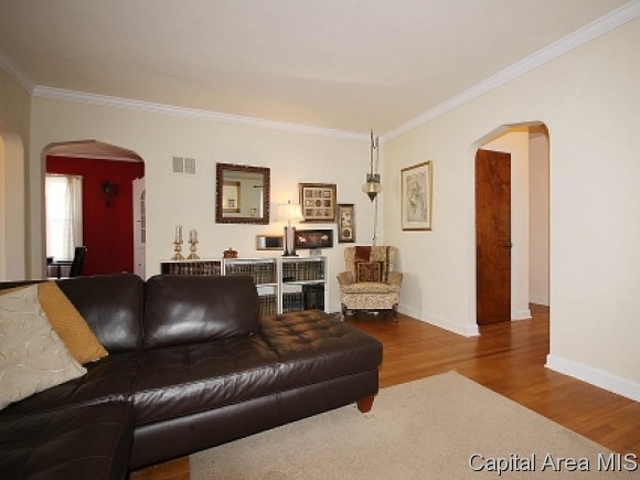 2026 Dial Court Springfield, IL 62704 - Photo 5 of 22 Gallery Image 5