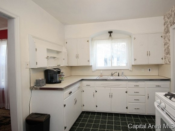 2026 Dial Court Springfield, IL 62704 - Photo 10 of 22 Gallery Image 10