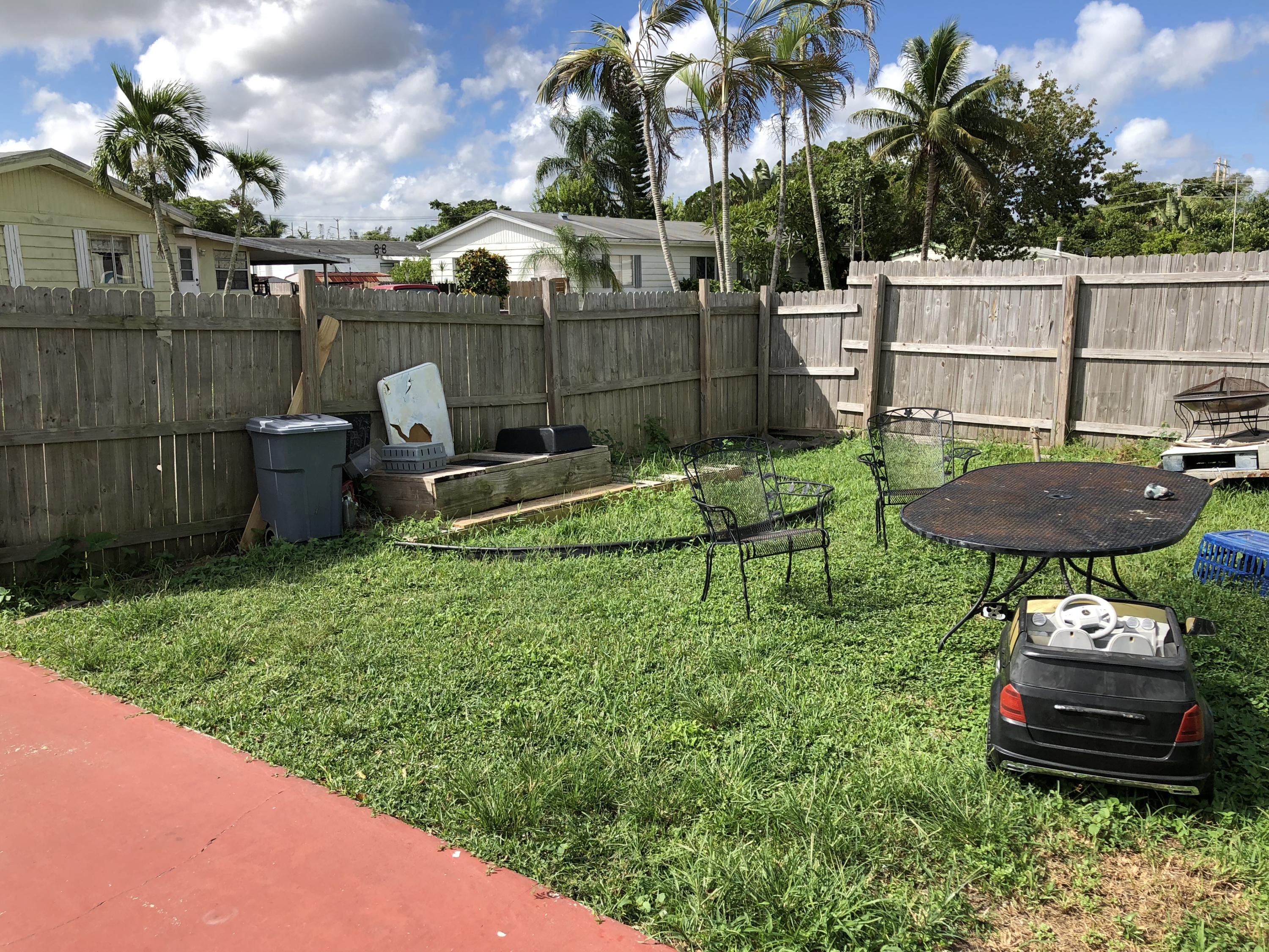 11911 Flotilla Place Boca Raton, FL 33428 - Photo 5 of 13 Photo Oct 15, 11 06 16 AM