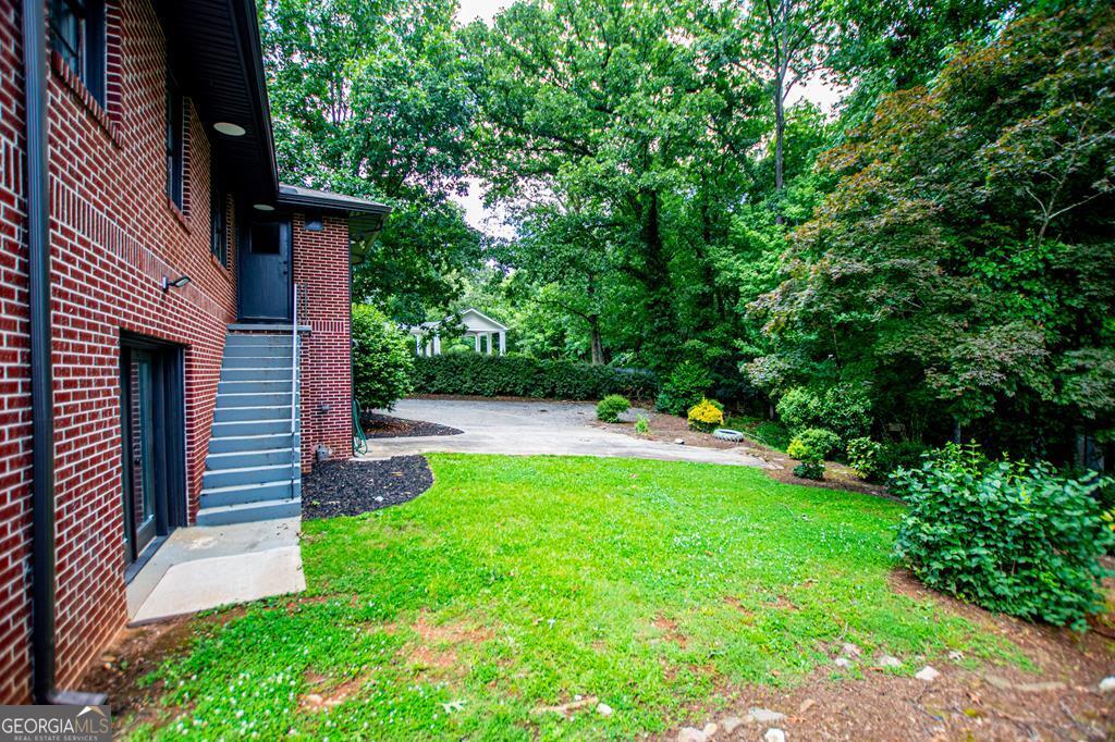 2020 Maple Street Carrollton, GA 30117 - Photo 16 of 86