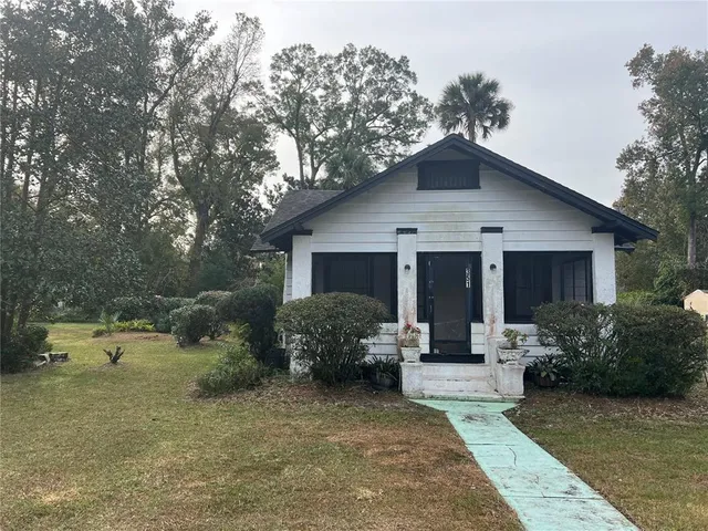 $209,900 | 351 West New York Avenue, Lake Helen, FL 32744