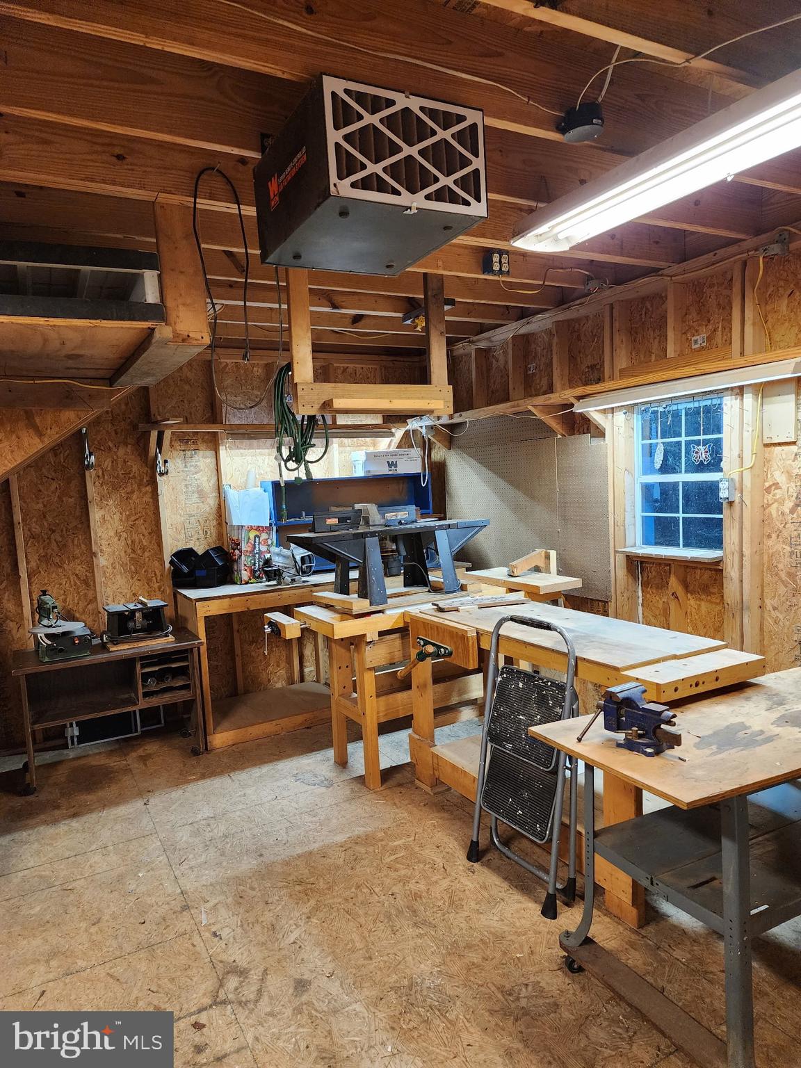 118 7th Street Colonial Beach, VA 22443 - Photo 31 of 55 Workshop Downstairs 2