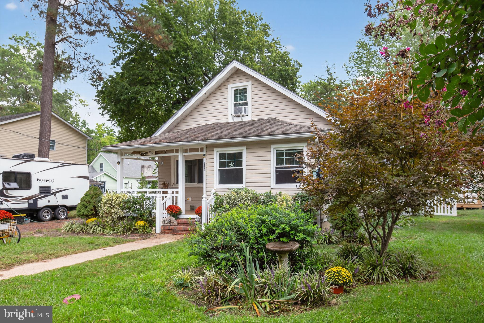 118 7th Street Colonial Beach, VA 22443 - Photo 34 of 55 Side view of house