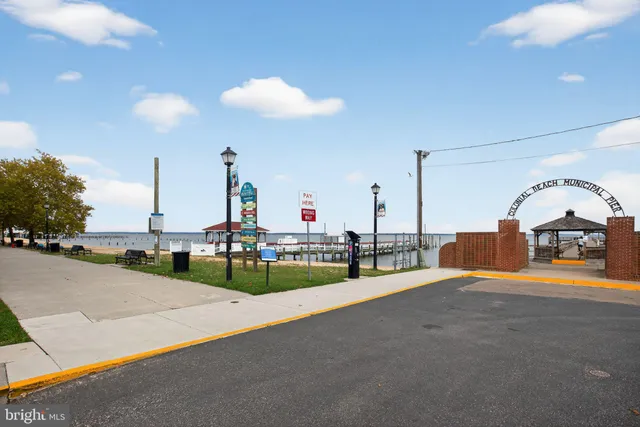 $379,900 | 118 7th Street, Colonial Beach, VA 22443