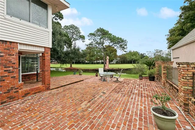 $625,000 | 81 Chateau Mouton Drive, Kenner, LA 70065