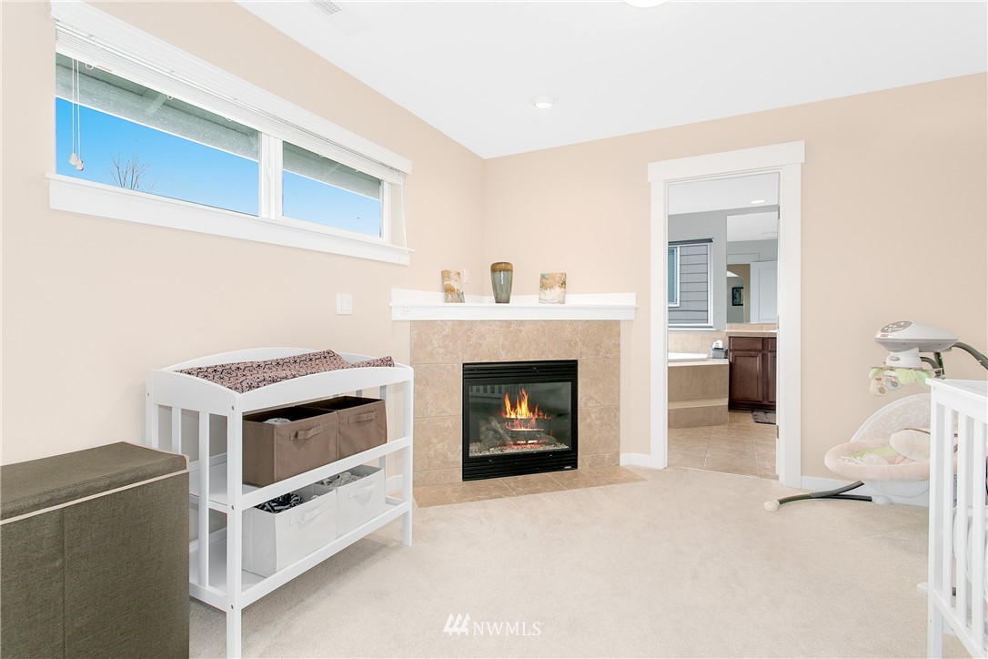 757 Hoquiam Place Northeast Renton, WA 98059 - Photo 16 of 25
