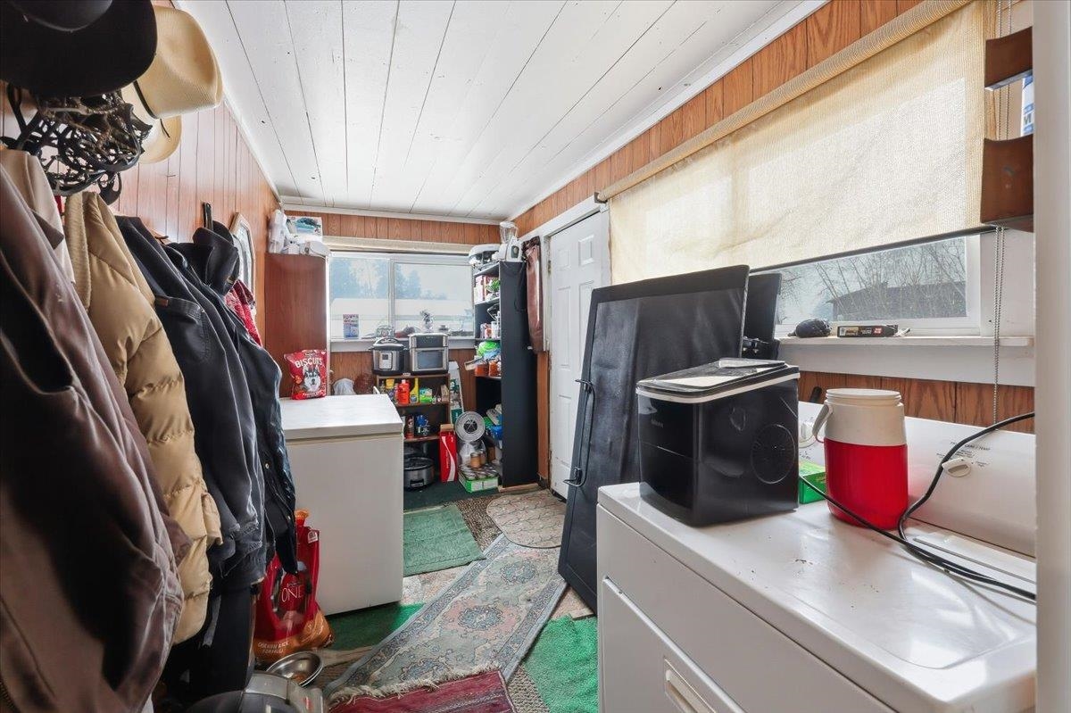 305 River Road Usk, WA 99180 - Photo 14 of 42