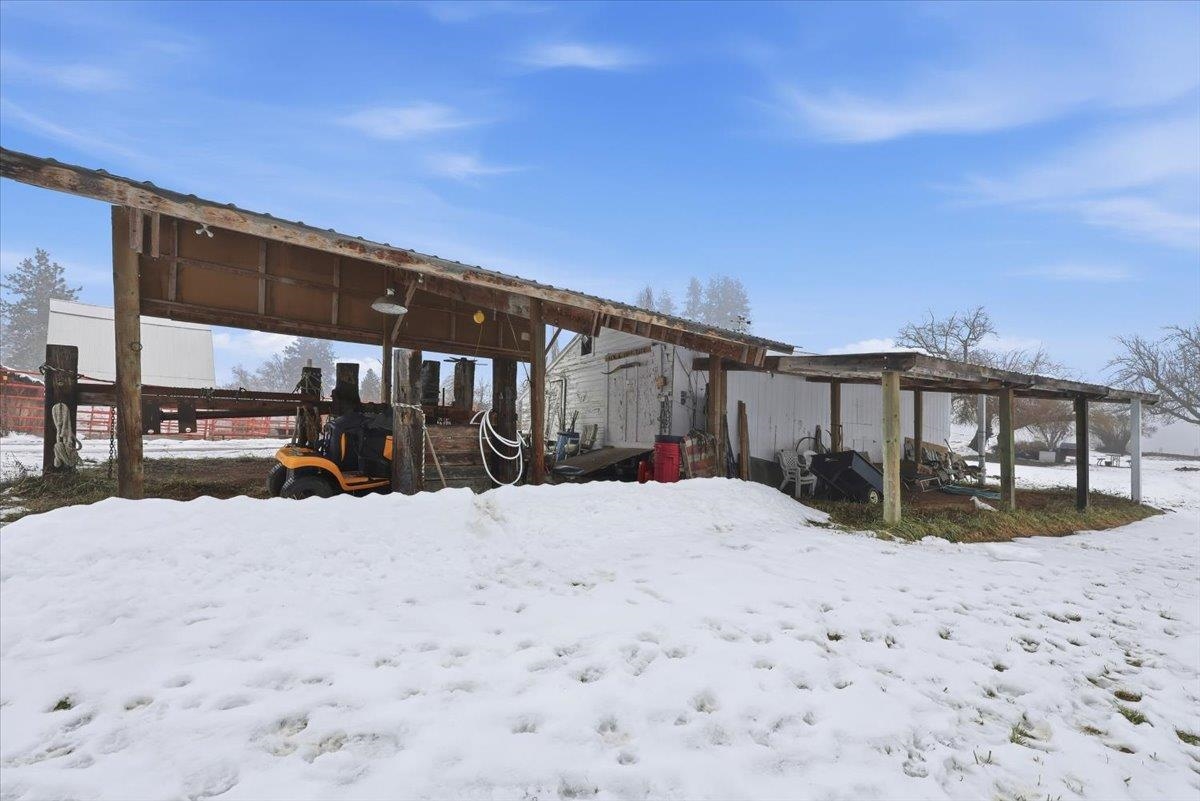 305 River Road Usk, WA 99180 - Photo 20 of 42