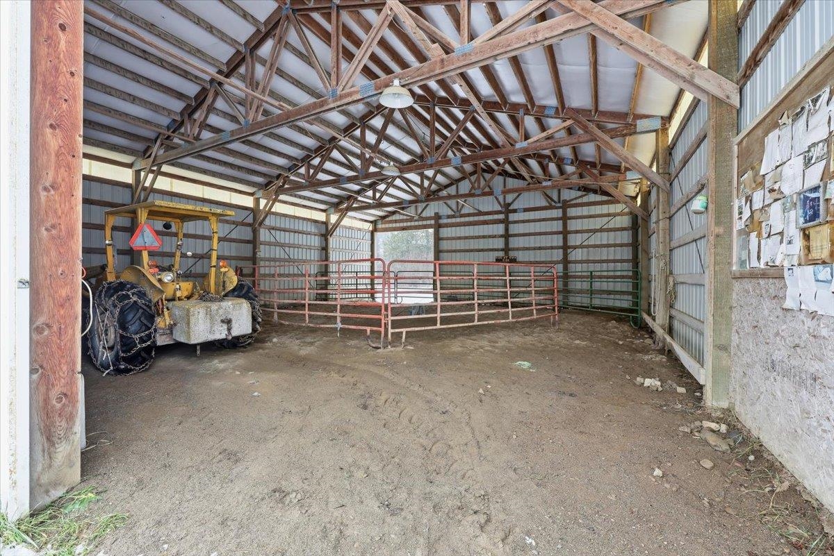 305 River Road Usk, WA 99180 - Photo 22 of 42