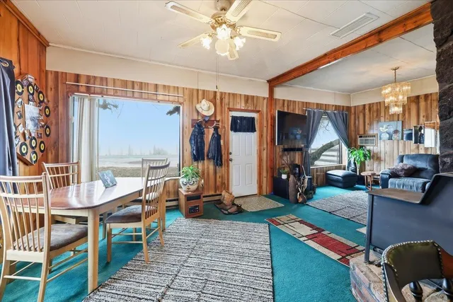 $500,000 | 305 River Road, Usk, WA 99180