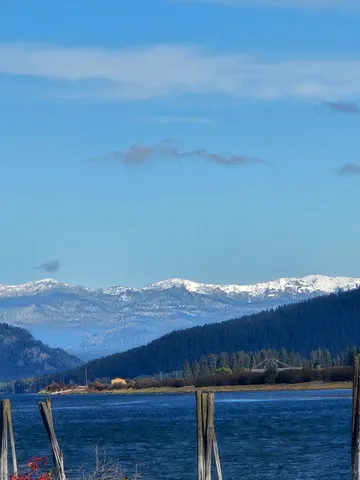 $500,000 | 305 River Road, Usk, WA 99180