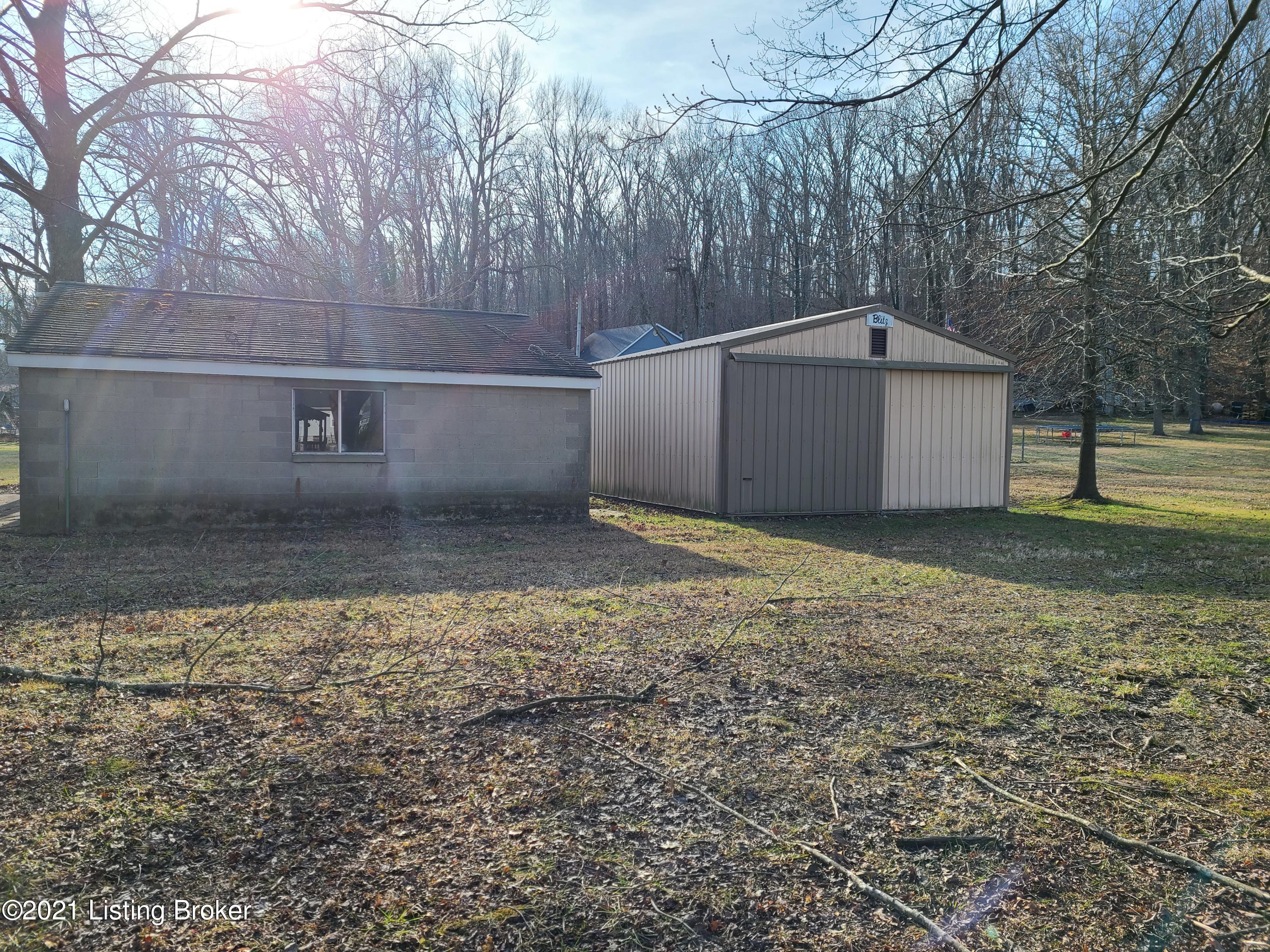 2807 Blevins Gap Road Louisville, KY 40272 - Photo 18 of 21 20210113_150904