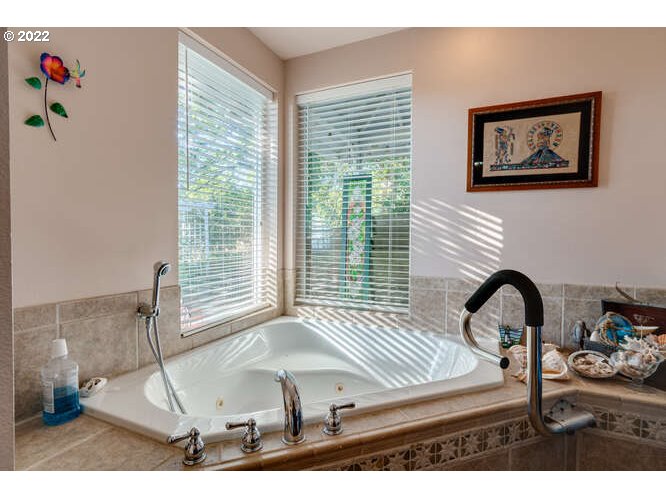 30405 Northeast Bell Road Newberg, OR 97132 - Photo 14 of 31 Gallery Image 14