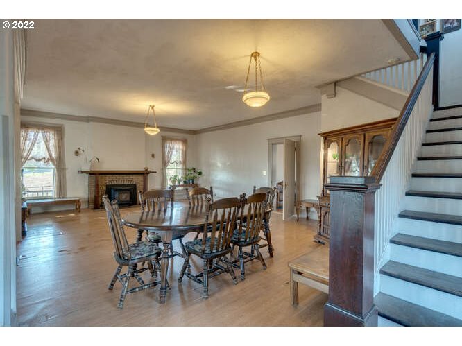 30405 Northeast Bell Road Newberg, OR 97132 - Photo 5 of 31 Gallery Image 5