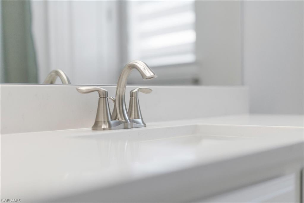 3419 Pilot Circle Naples, FL 34120 - Photo 22 of 39 a close up of a bathtub