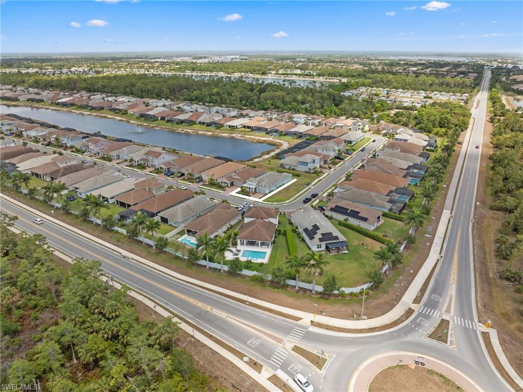 3419 Pilot Circle Naples, FL 34120 - Photo 38 of 39 an aerial view of a city