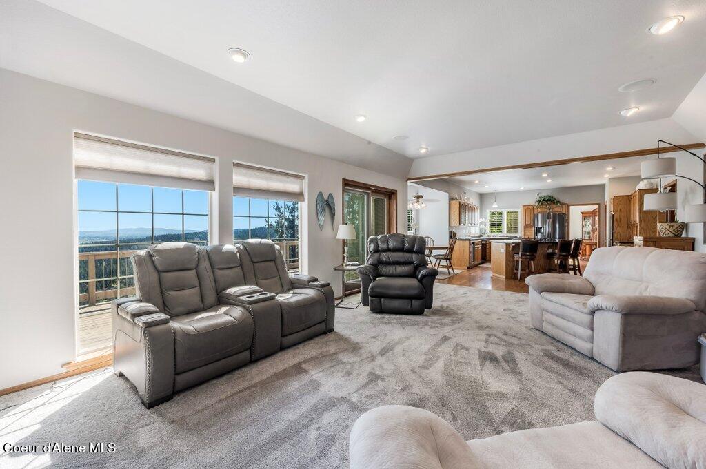 10715 North Payment Peak Road Post Falls, ID 83854 - Photo 27 of 118 --28.jpg-SMALL